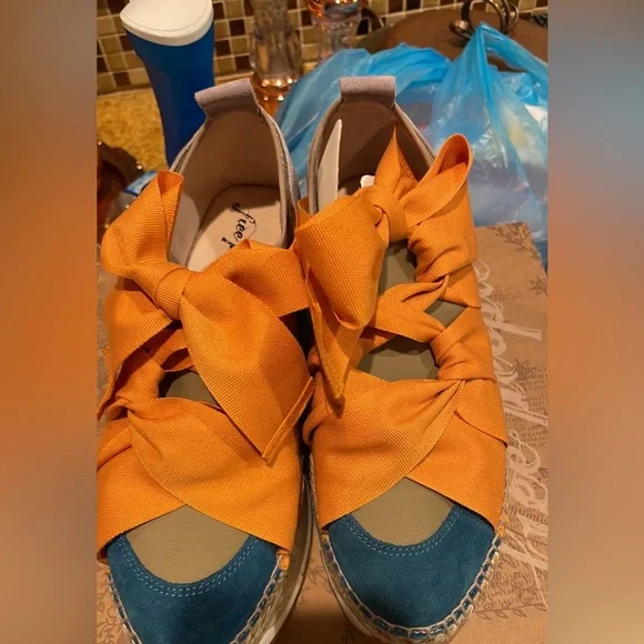 Free People espadrille sneakers - Picture 2 of 8